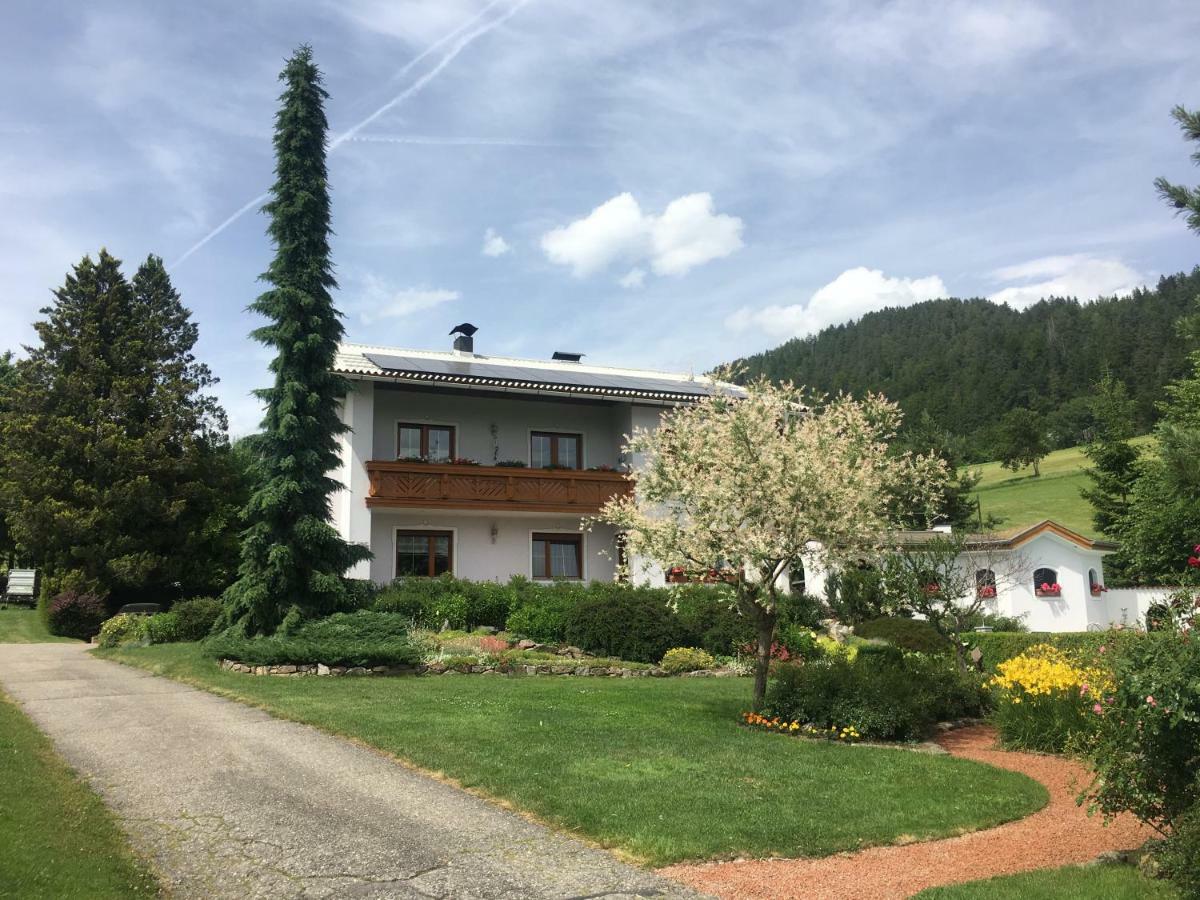 Sonnwiesen Strasse 1/85 Ferndorf Exterior photo